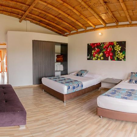 Hotel Campestre La Aldea Монтенегро Екстериор снимка