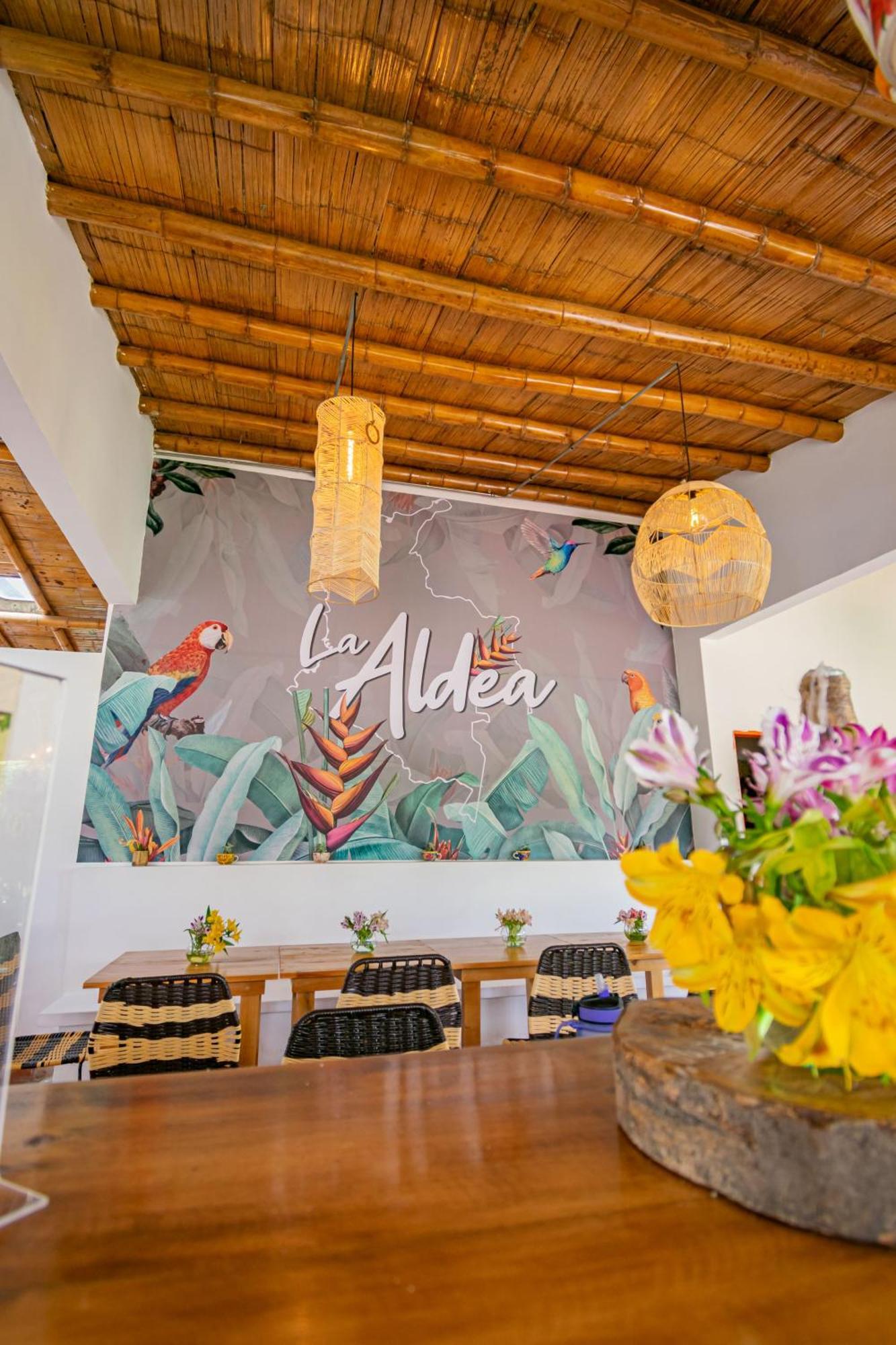Hotel Campestre La Aldea Монтенегро Екстериор снимка