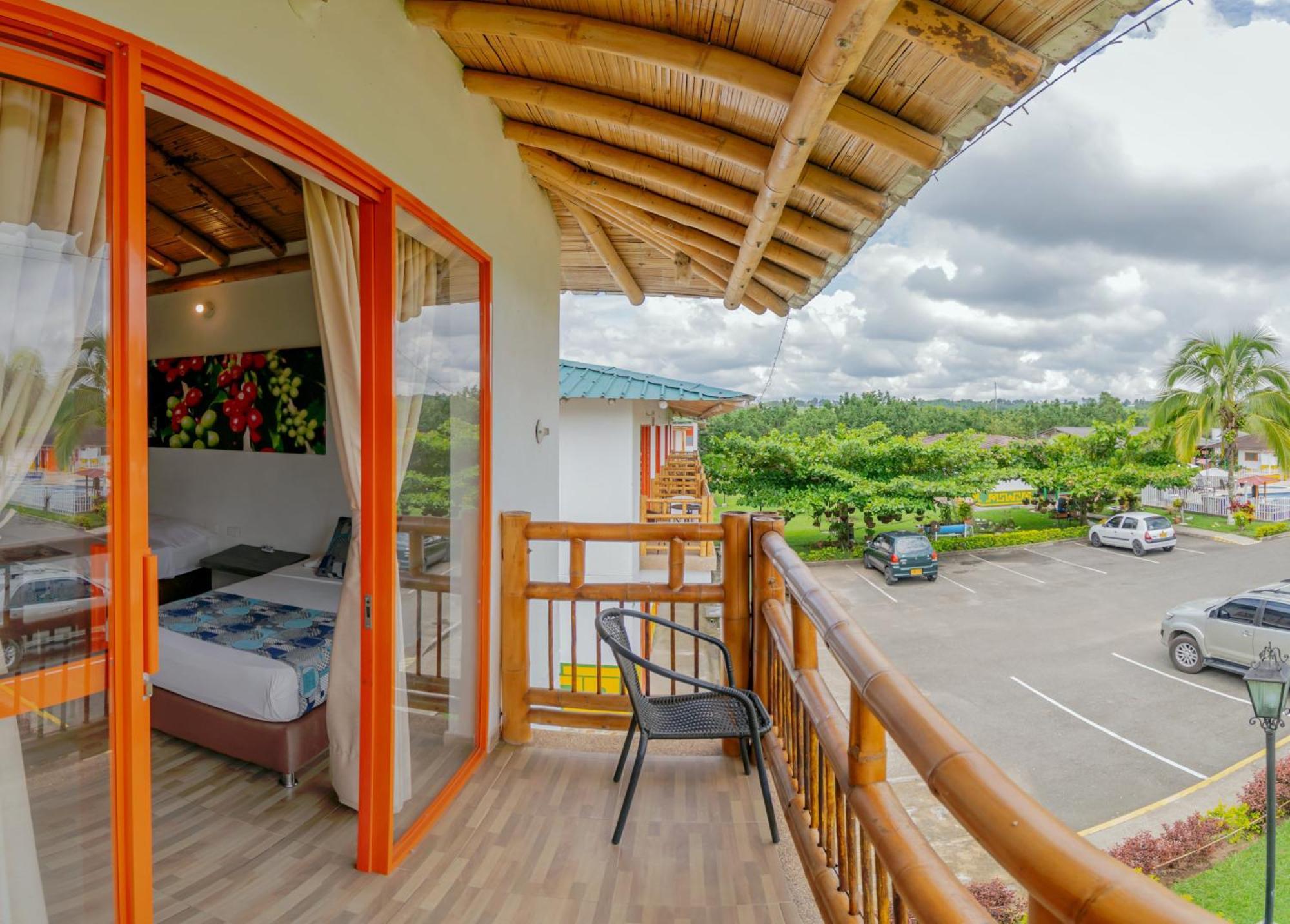 Hotel Campestre La Aldea Монтенегро Екстериор снимка