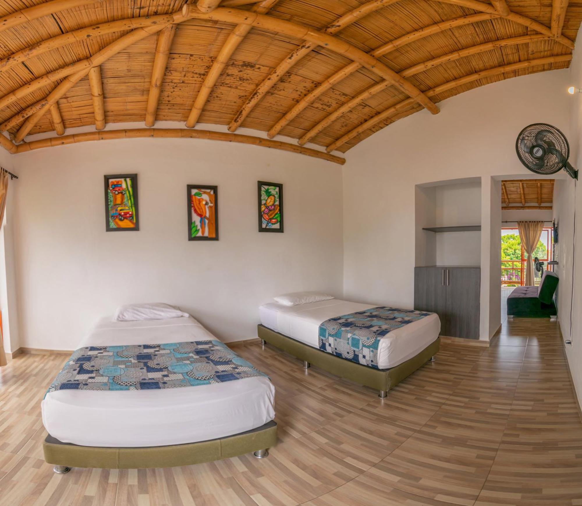 Hotel Campestre La Aldea Монтенегро Екстериор снимка
