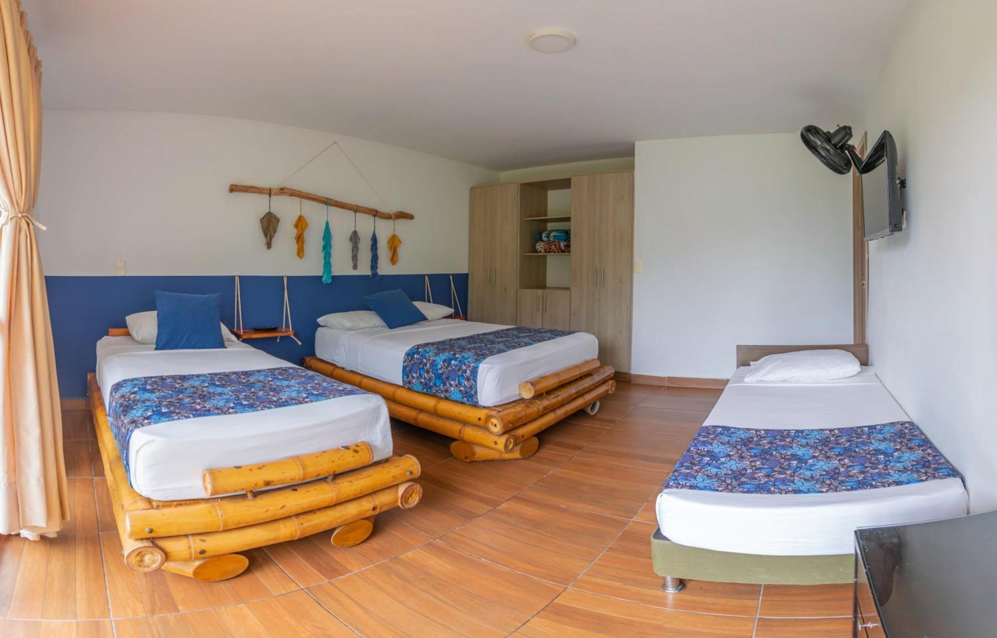 Hotel Campestre La Aldea Монтенегро Екстериор снимка