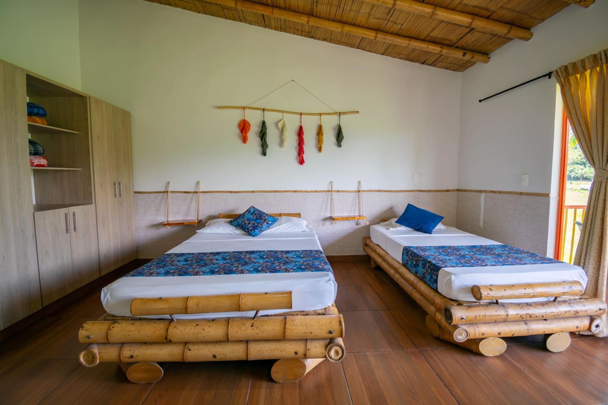 Hotel Campestre La Aldea Монтенегро Екстериор снимка
