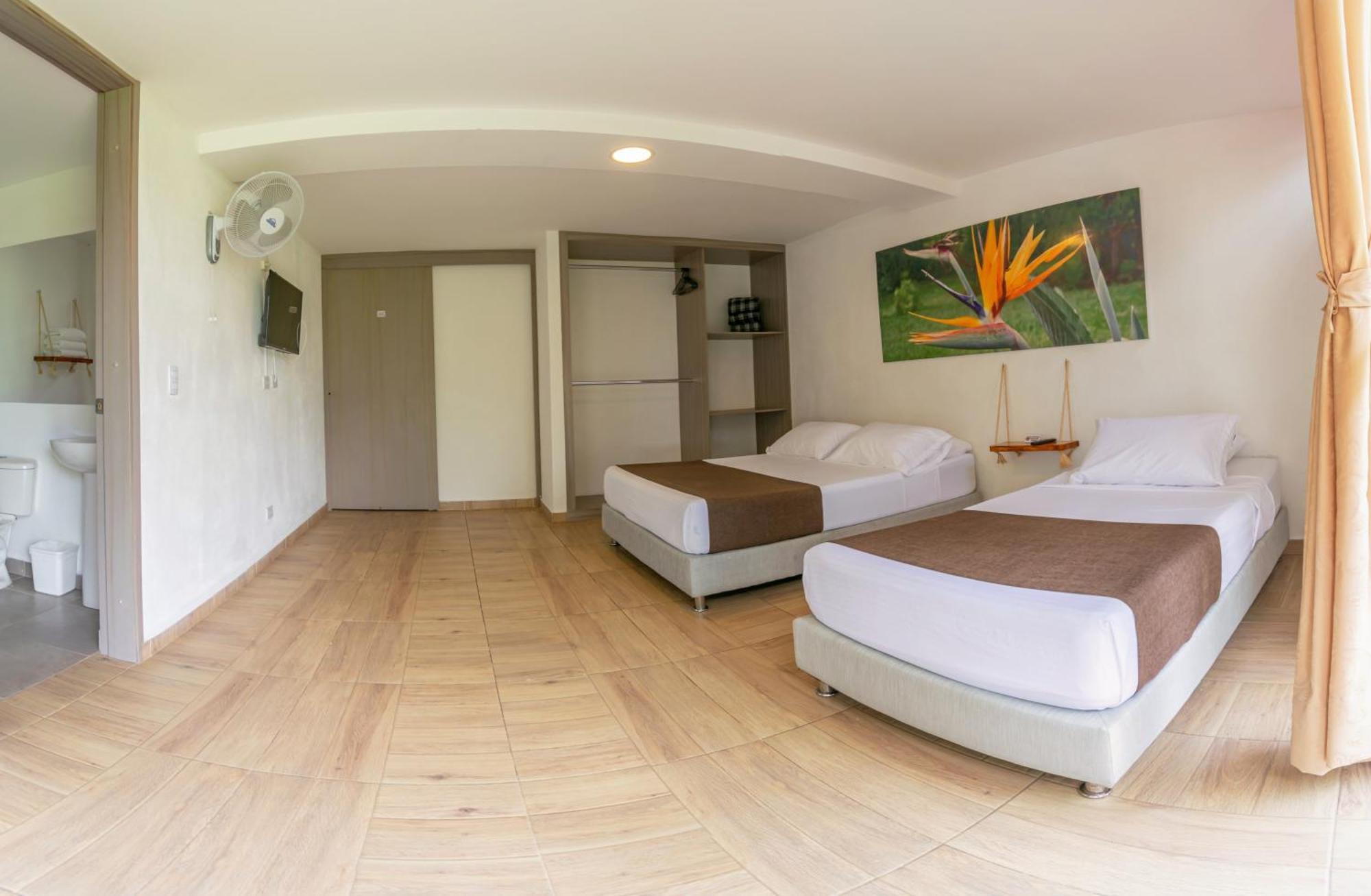 Hotel Campestre La Aldea Монтенегро Екстериор снимка
