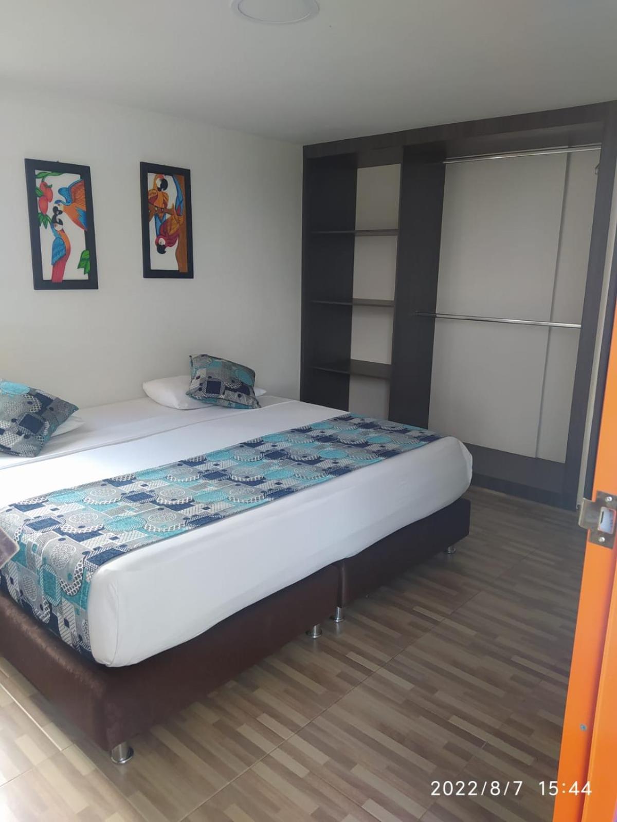 Hotel Campestre La Aldea Монтенегро Екстериор снимка