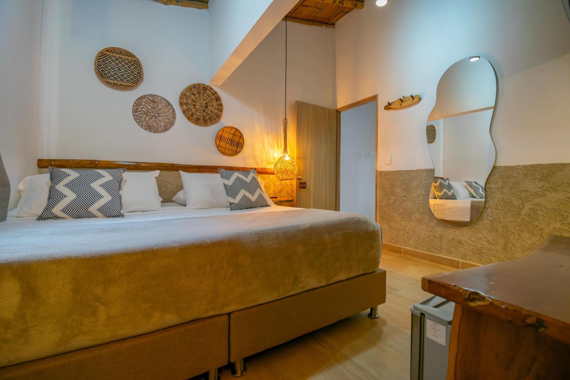 Hotel Campestre La Aldea Монтенегро Екстериор снимка